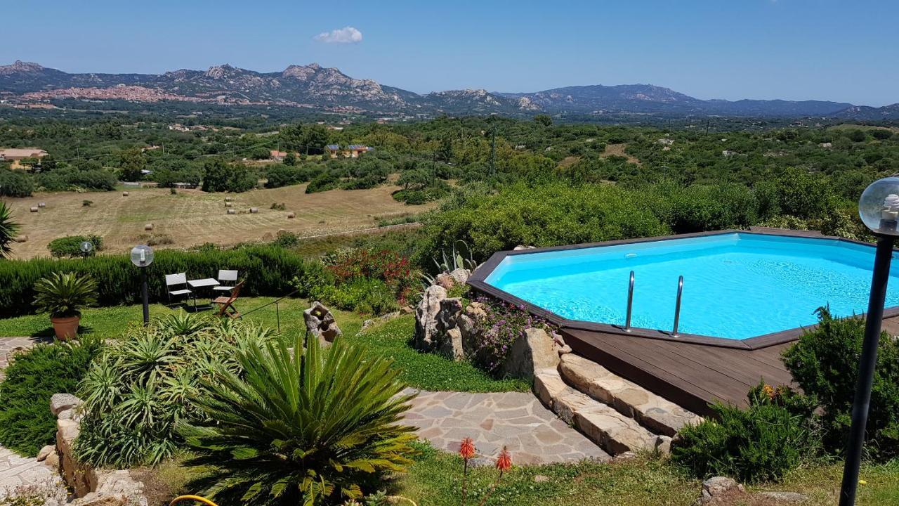 Dolce Luna Arzachena Exterior photo